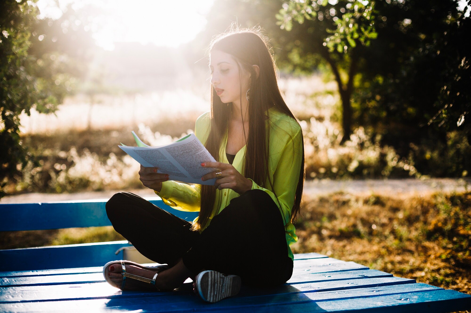 Lectura con luz natural